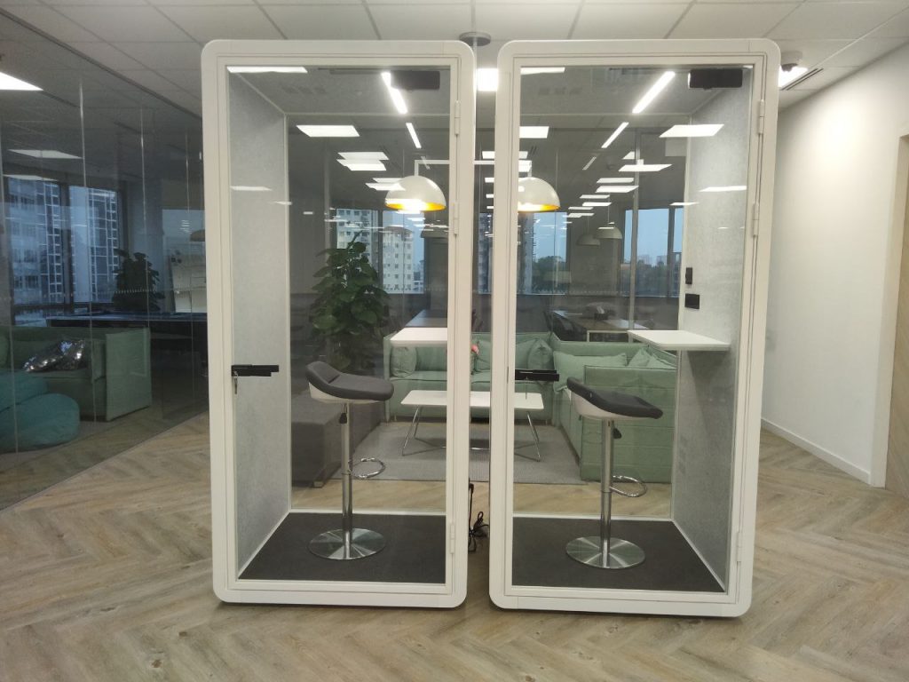 The Benefits of Office Pods for Mobile and Remote Workers