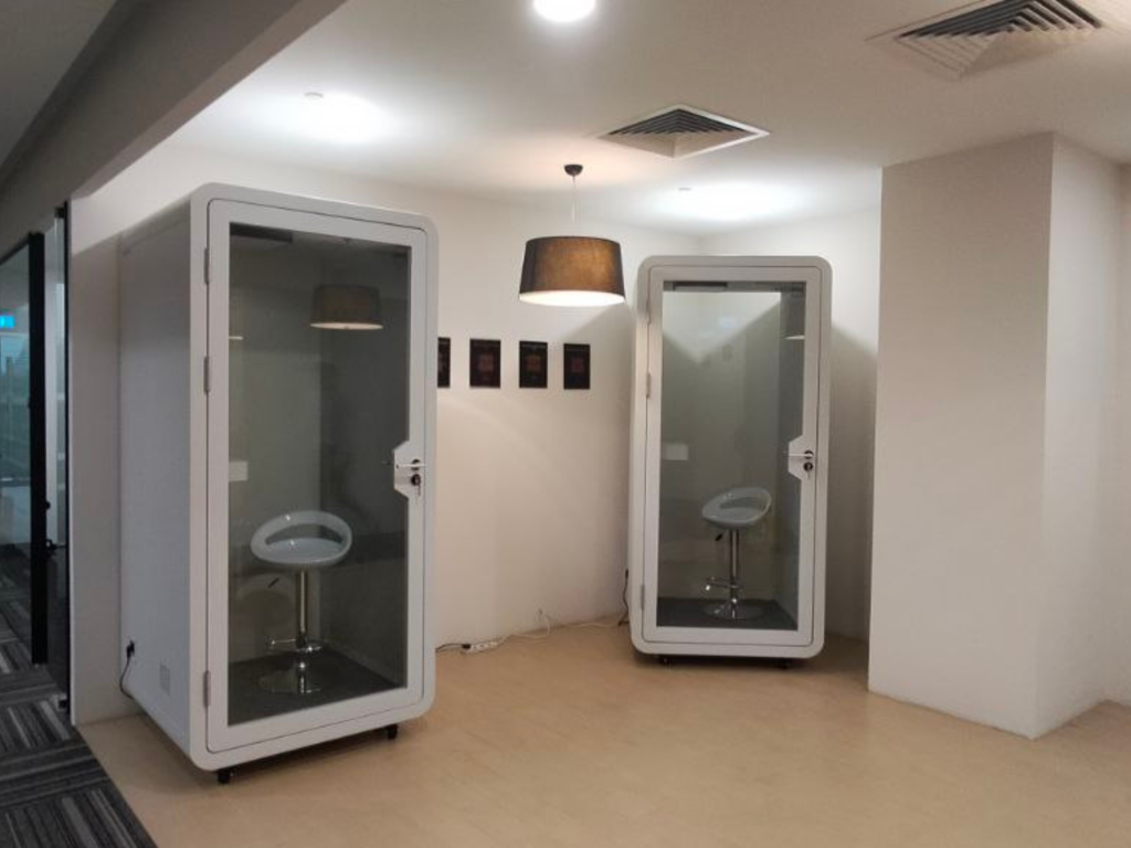 instapod solo white, 2 units