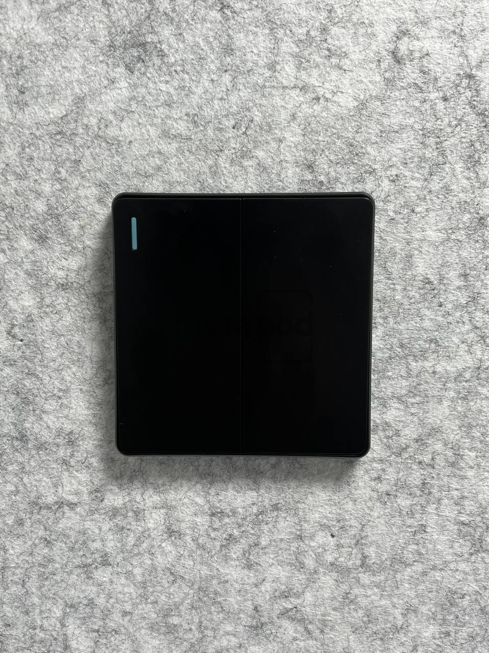 instapods-indoor-office-booth-features-switch-numero