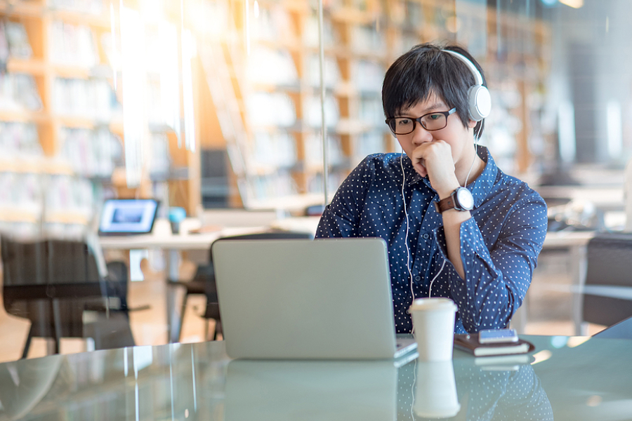 Transforming School Libraries with Soundproof Study Pods