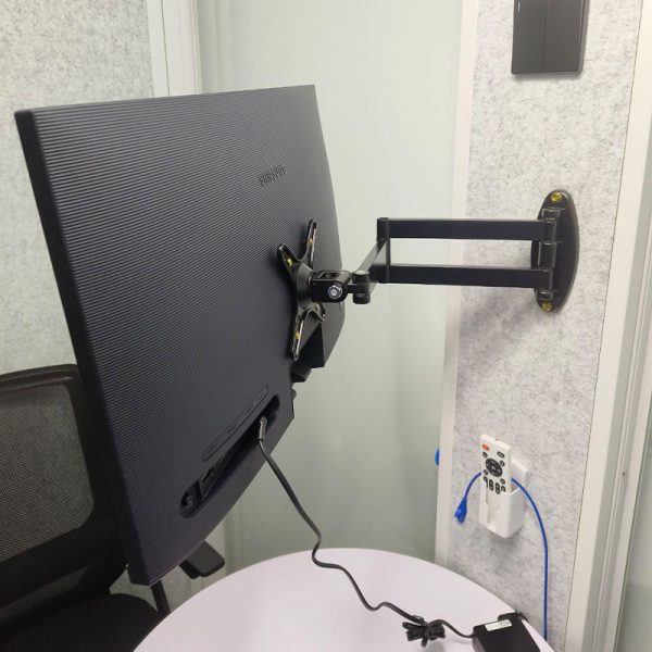 Instapod-Accessories-Monitor-bracket