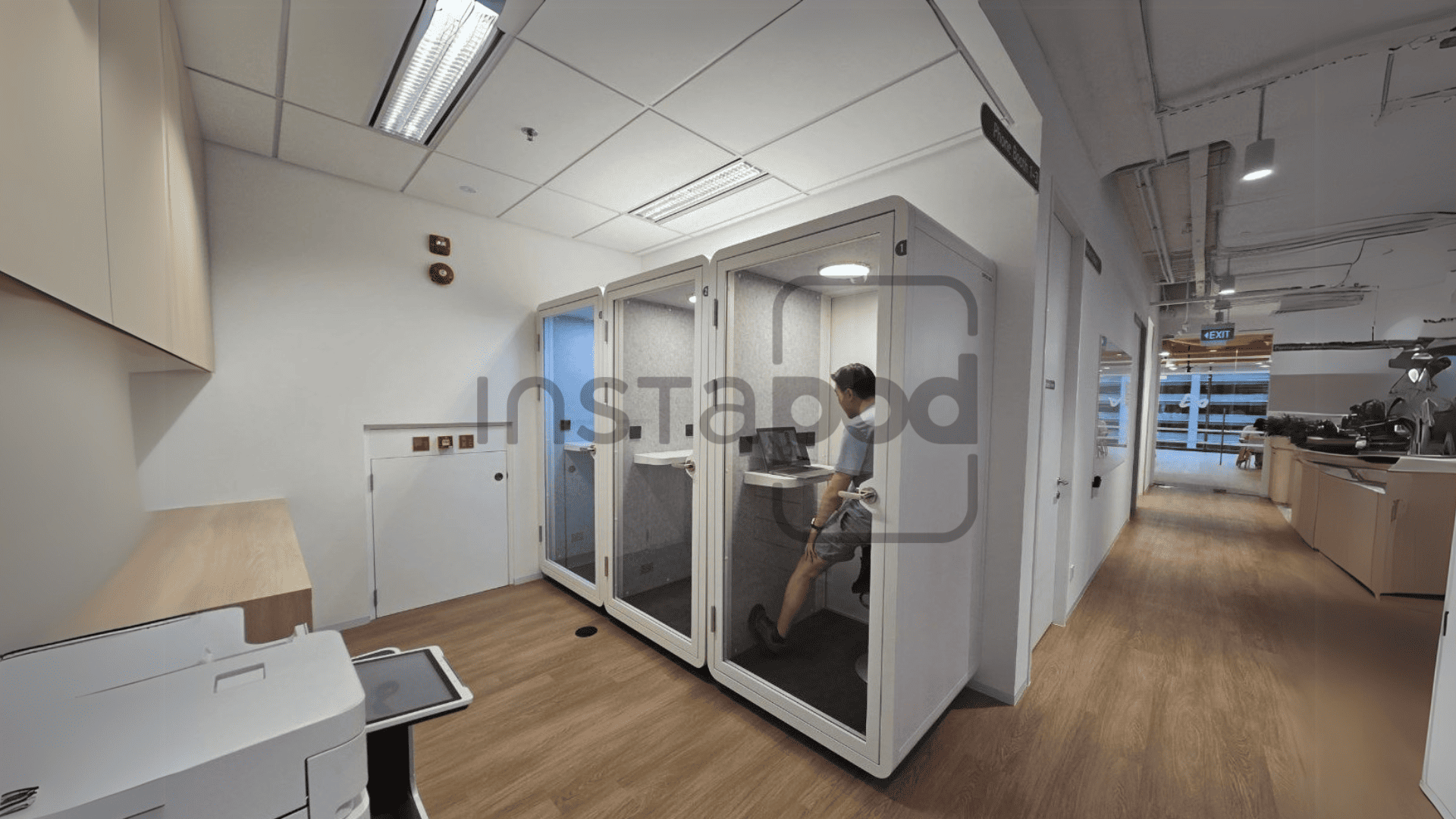 Working Pods Secure Private Boardroom Strategy for Singapore Executive Hubs